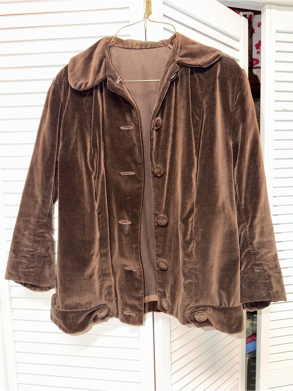 Women's Vintage Brown Velvet Pea Coat with Button Front